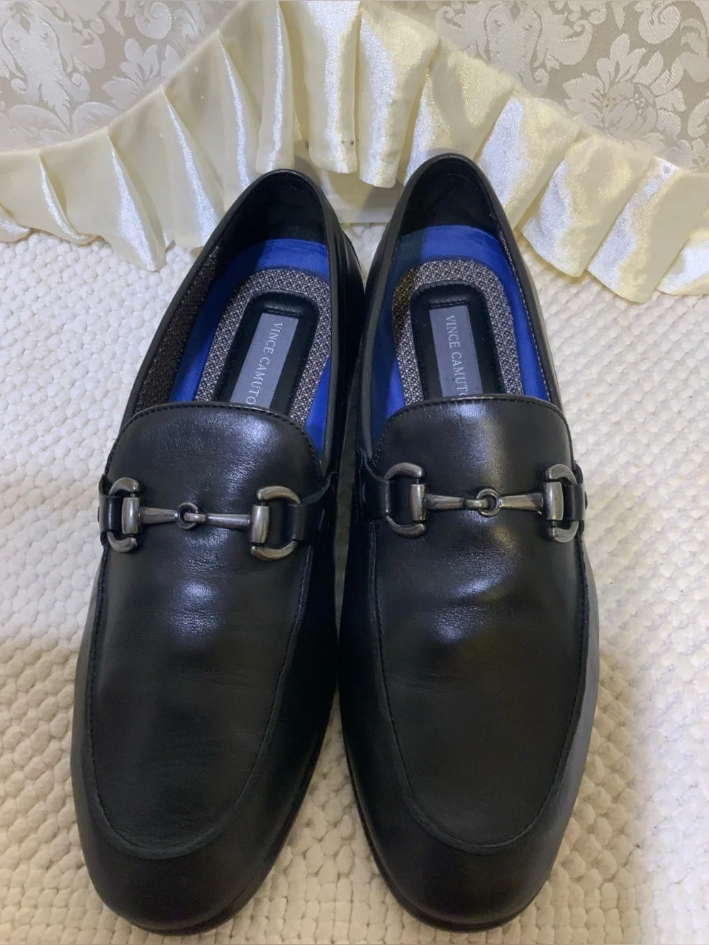 VINCE CAMUTO